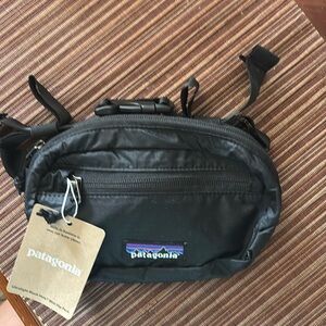 Patagonia mini hip pack